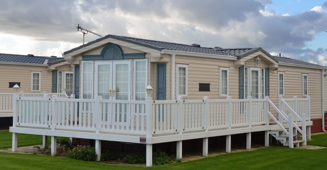 Mobile home with large porch